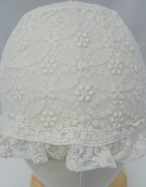 Load image into Gallery viewer, Baby Snowflake Lace Hat
